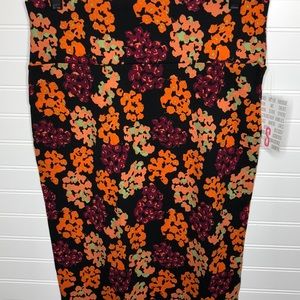 LuLaRoe Cassie skirt